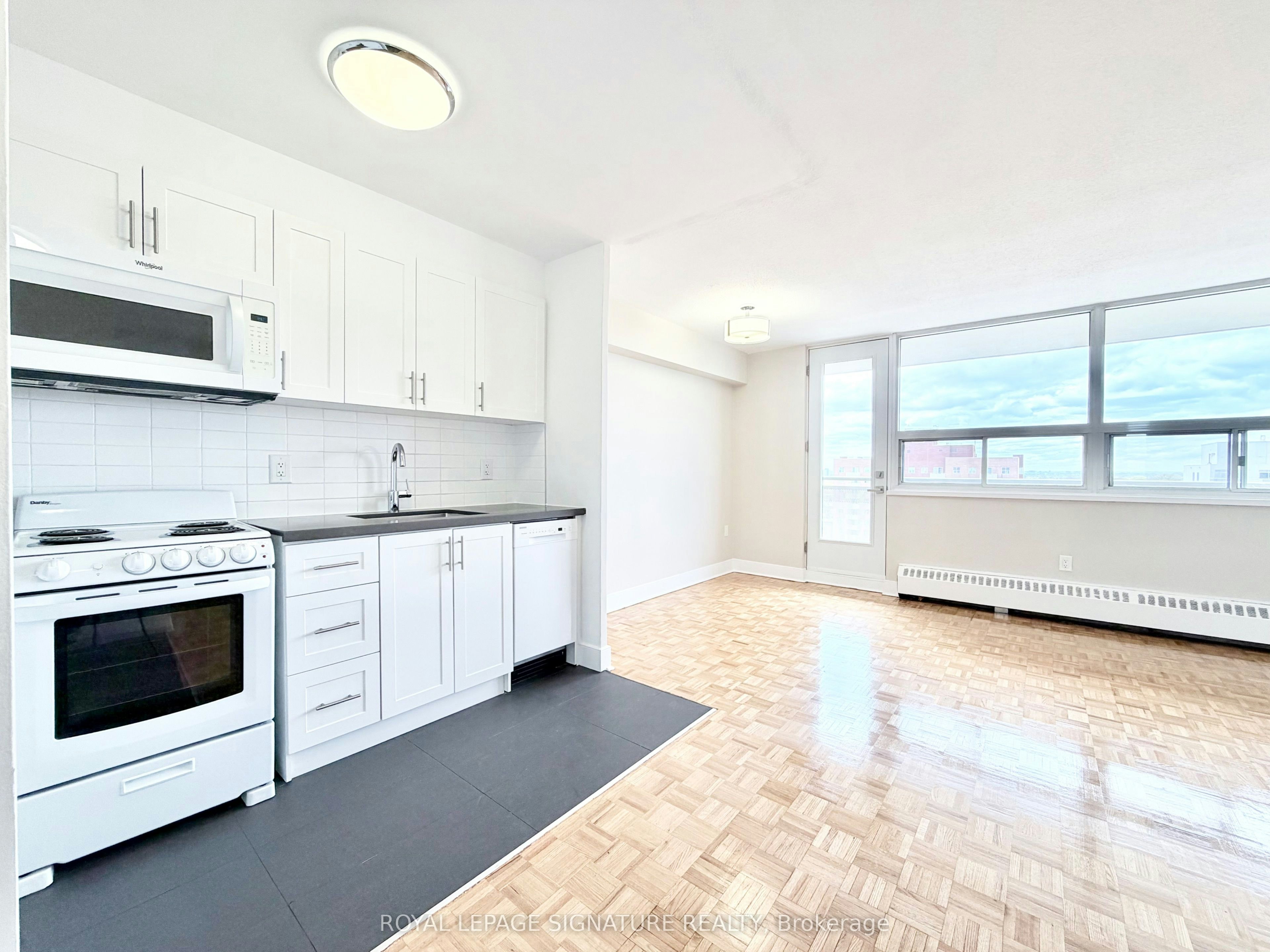404-1500 Bathurst Street, Toronto, ON, M5P 3L3 - 2