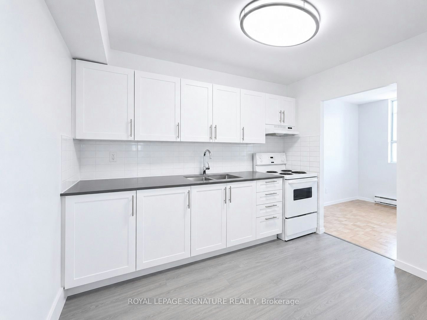 804-525 Eglinton Avenue E, Toronto, ON, M4P 1N5 - 9