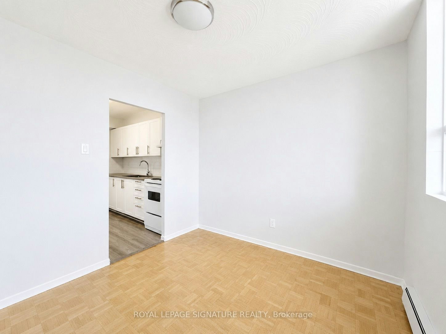 804-525 Eglinton Avenue E, Toronto, ON, M4P 1N5 - 5