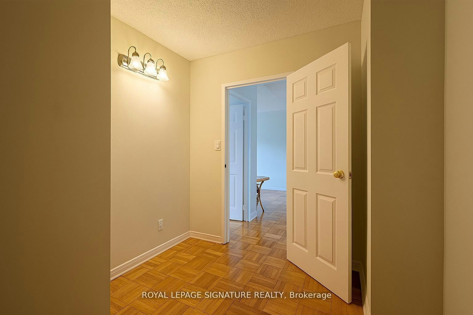 107-990 Avenue Road, Toronto, ON, M5P 2K8 - 2