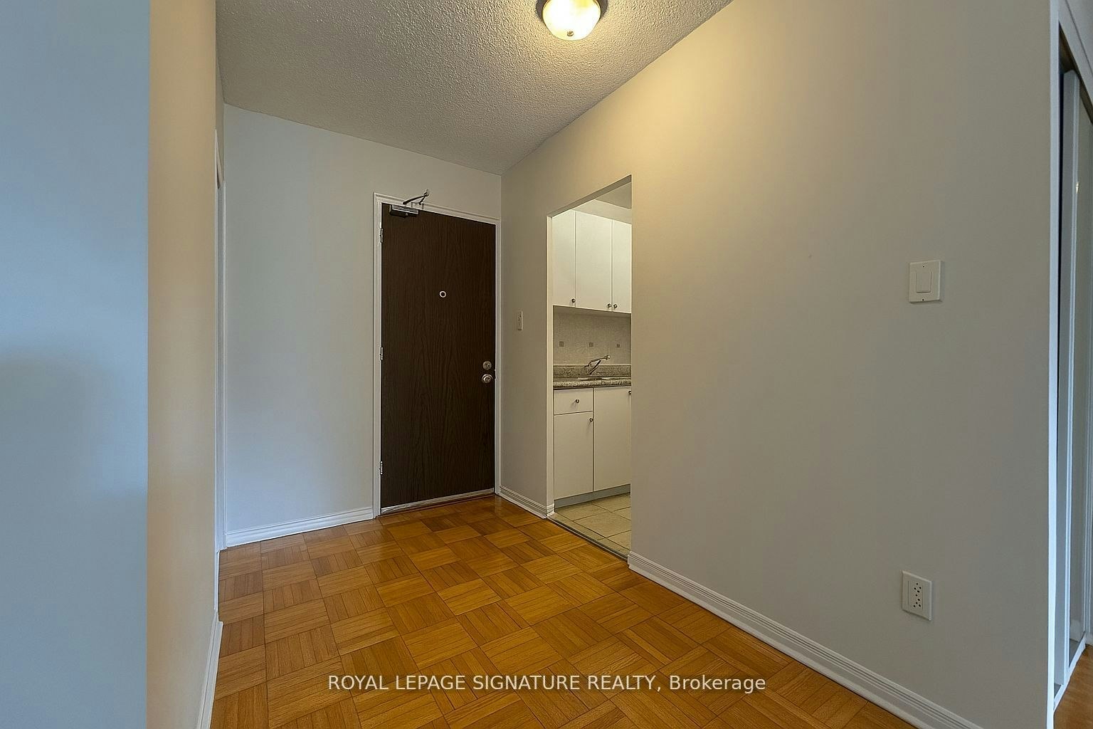 107-990 Avenue Road, Toronto, ON, M5P 2K8 - 3
