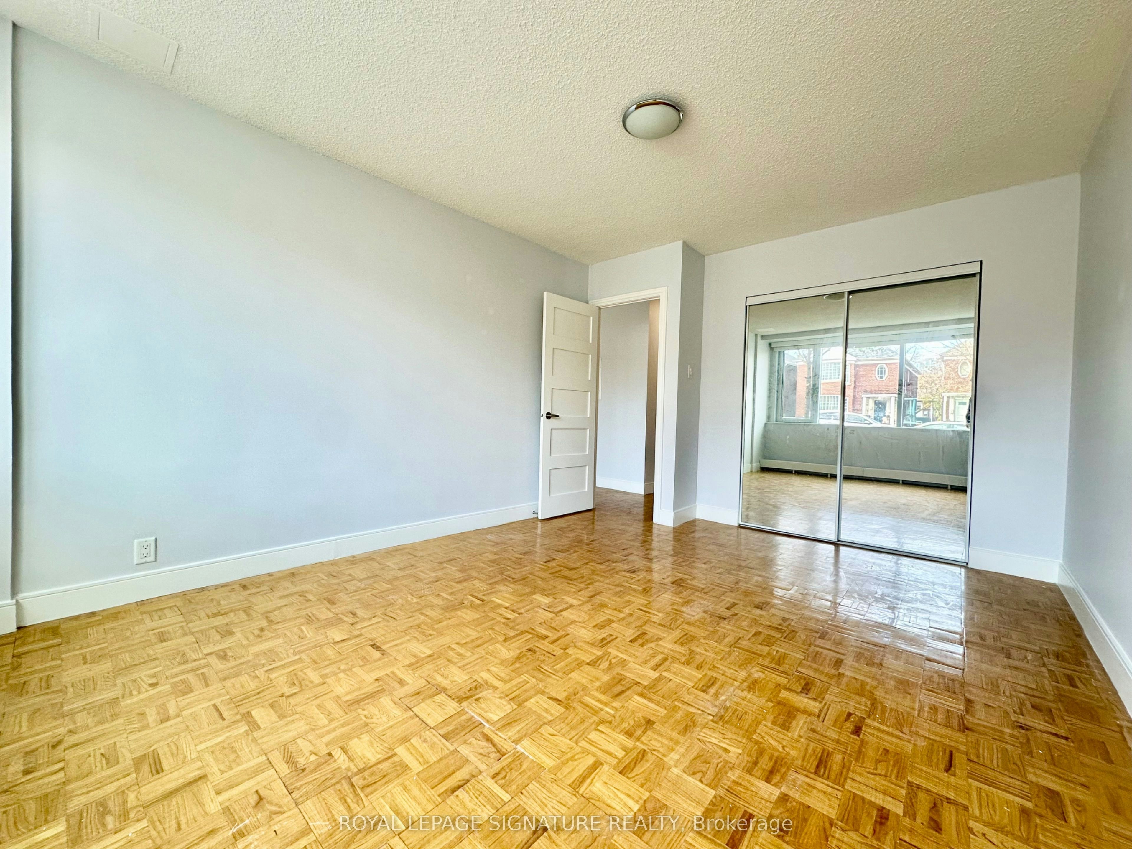 108-990 Avenue Road, Toronto, ON, M5P 2K8 - 8
