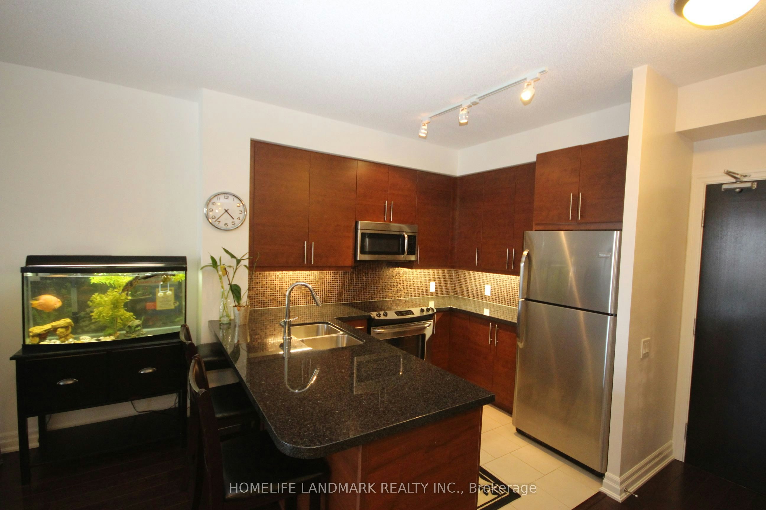 603-17 Ruddington Drive, Toronto, ON, M2K 0A8 - 10
