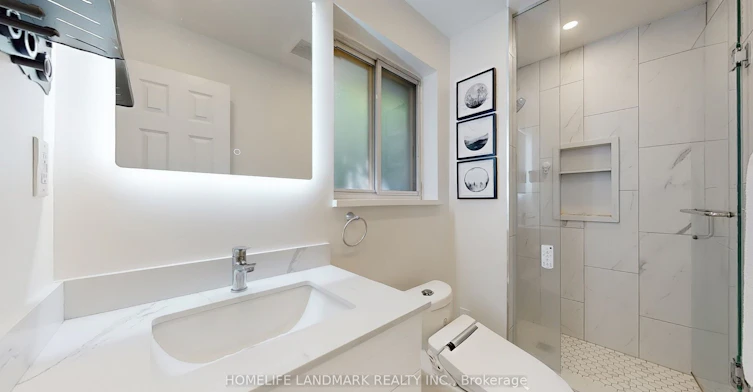 30 Paperbirch Drive, Toronto, ON, M3C 2E7 - 11