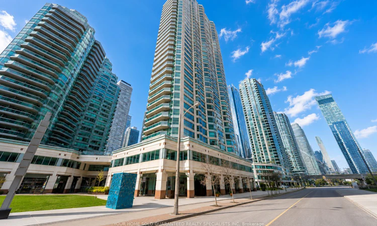2610-10 Yonge Street