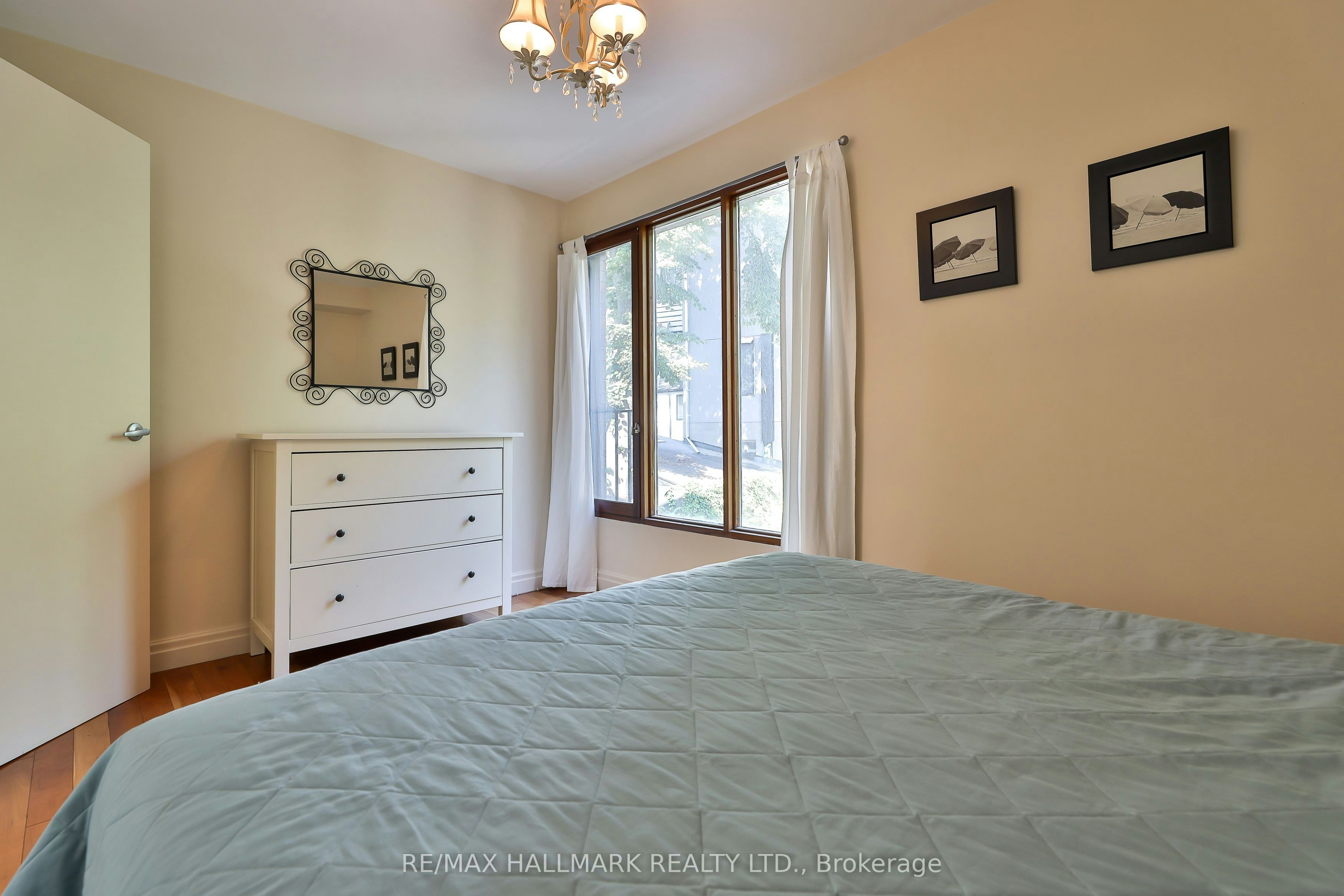 30A Bishop Street, Toronto, ON, M5R 1N2 - 11