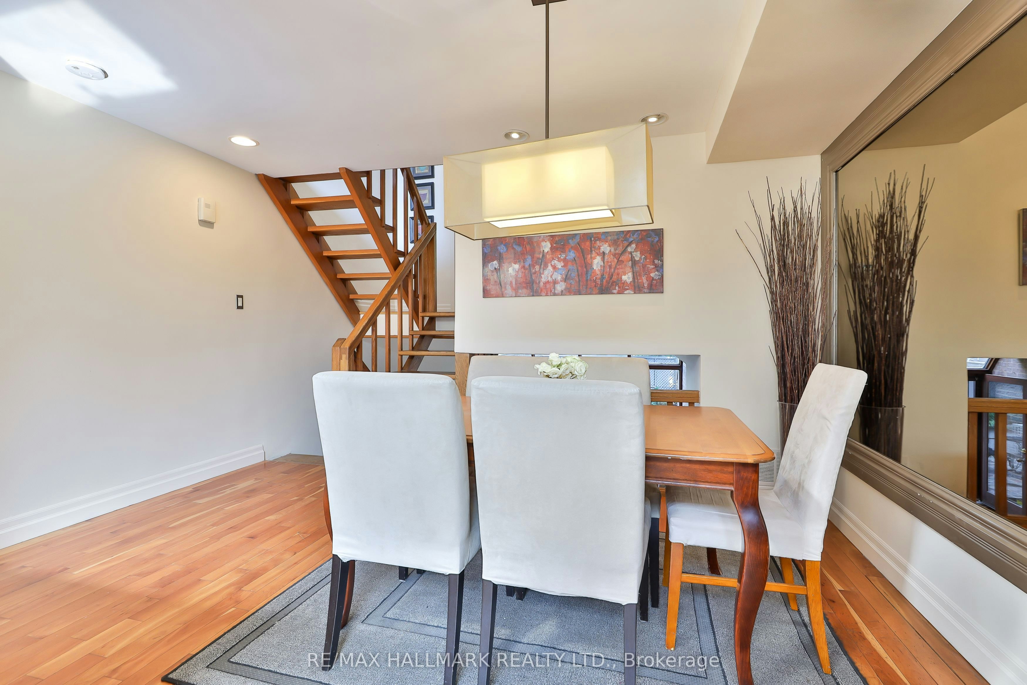 30A Bishop Street, Toronto, ON, M5R 1N2 - 4