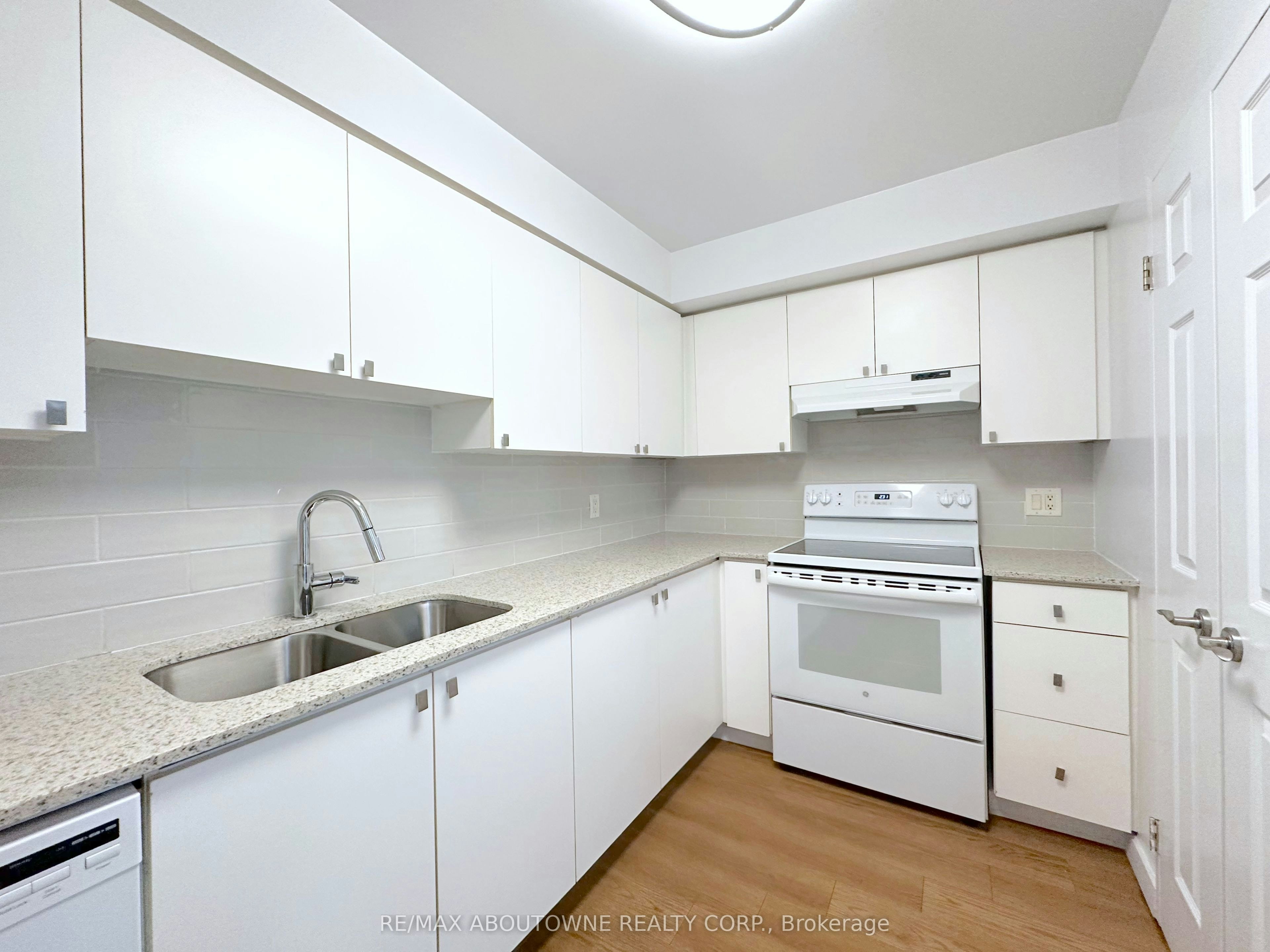 205-268 Merton Street, Toronto, ON, M4S 1A9 - 7