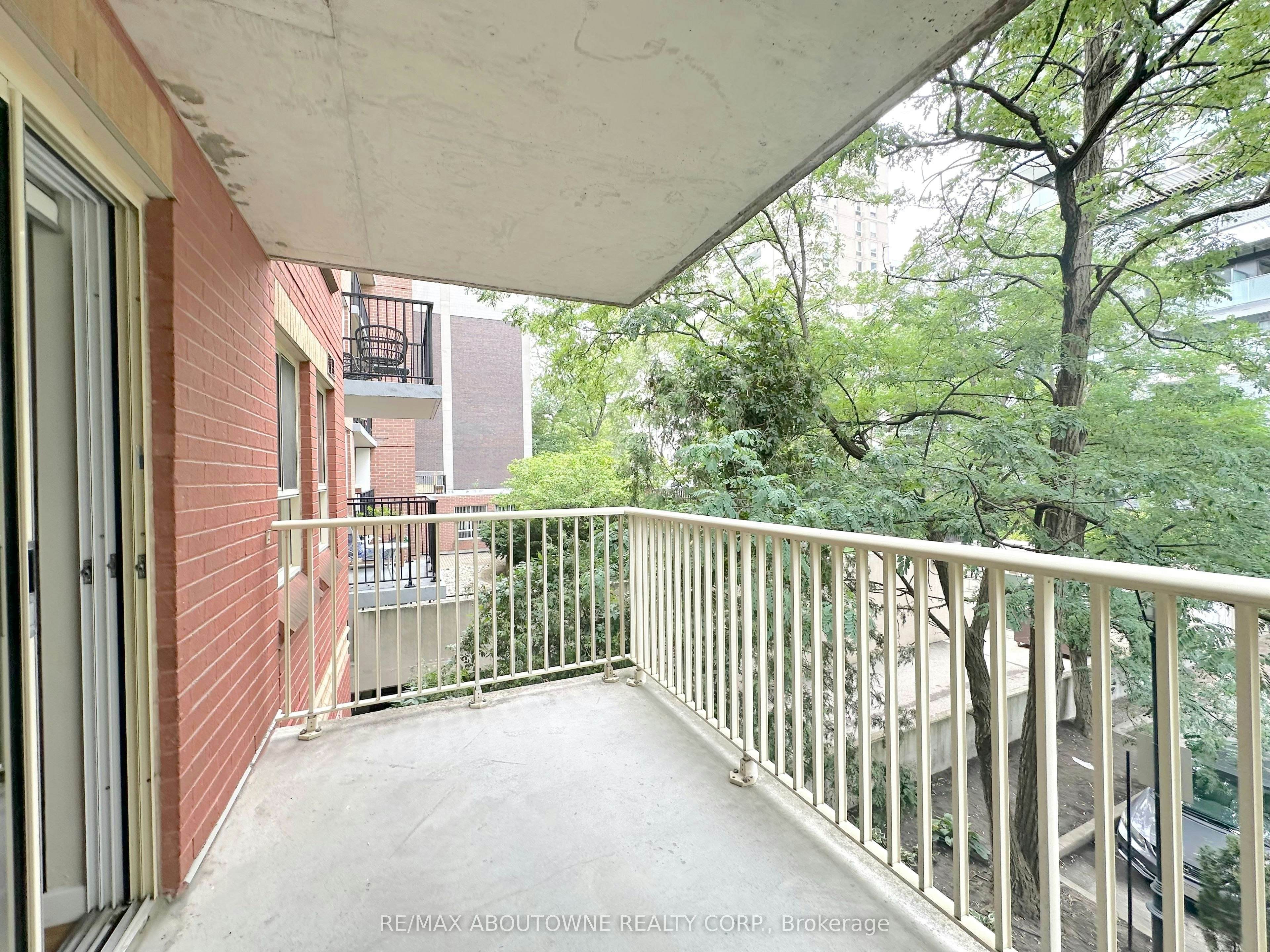 205-268 Merton Street, Toronto, ON, M4S 1A9 - 14