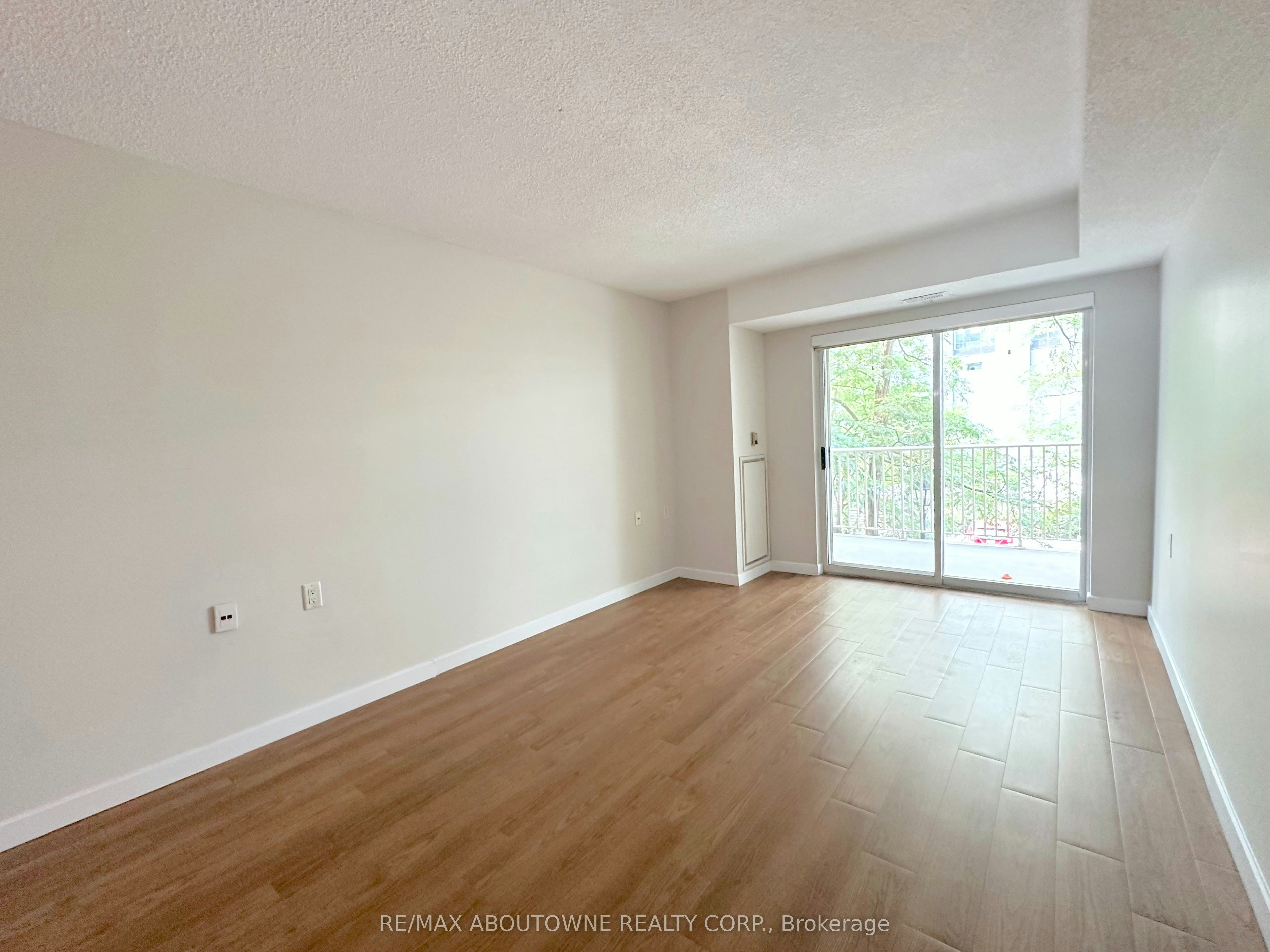 205-268 Merton Street, Toronto, ON, M4S 1A9 - 3