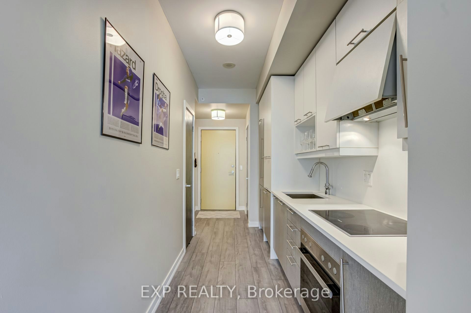 303-199 Richmond Street W, Toronto, ON, M5V 0H4 - 10