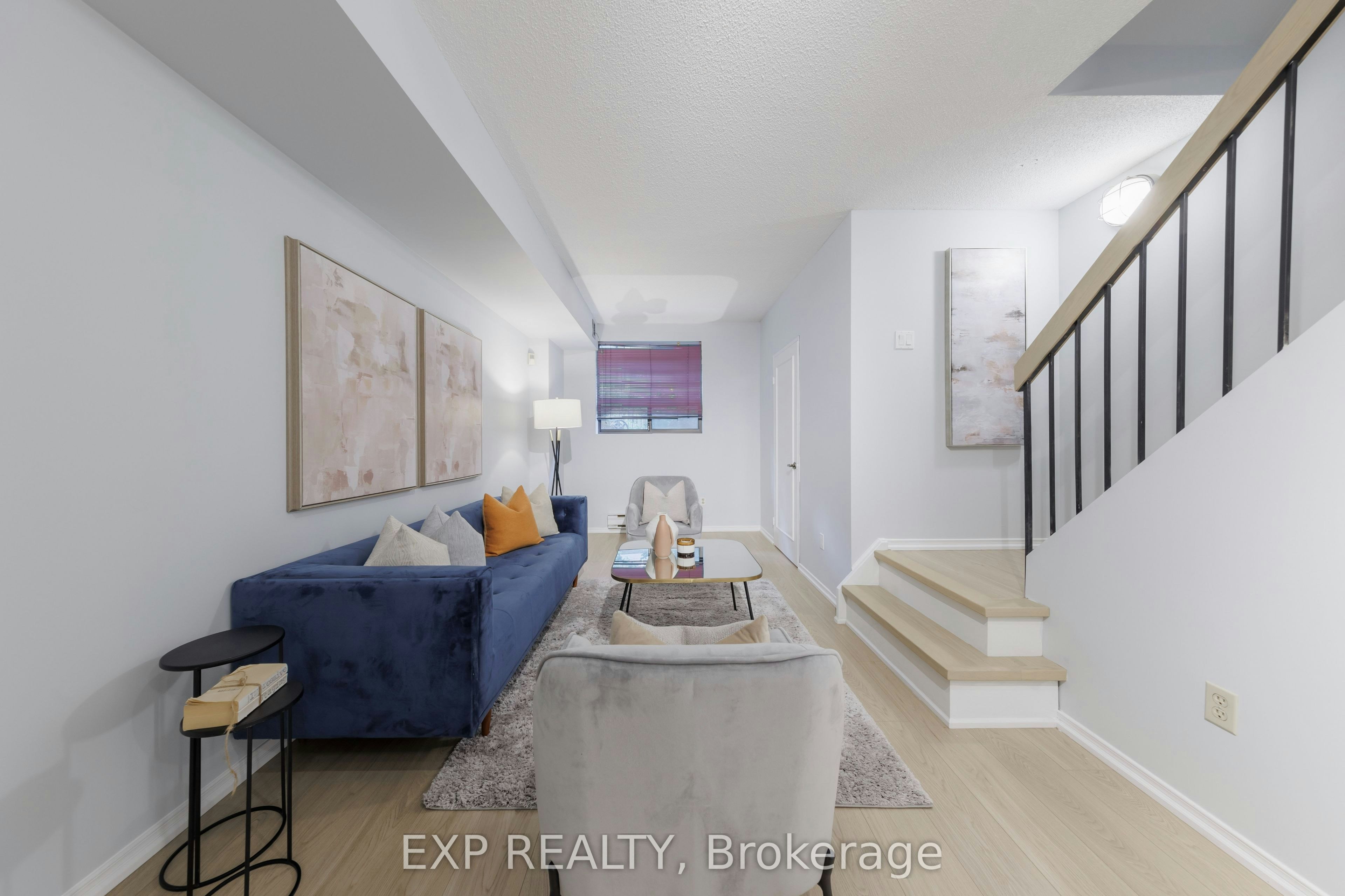 25 Dundonald Street, Toronto, ON, M4Y 1K3 - 22