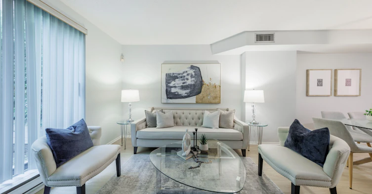 25 Dundonald Street, Toronto, ON, M4Y 1K3 - 9