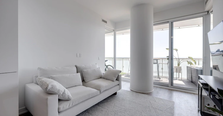 2203-15 Queens Quay E, Toronto, ON, M5E 0C5 - 7