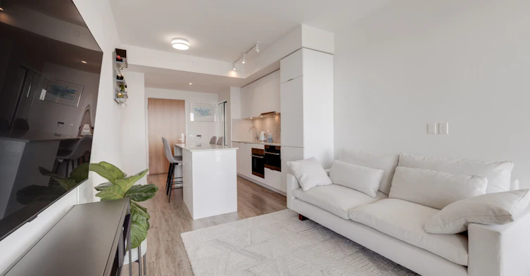 2203-15 Queens Quay E, Toronto, ON, M5E 0C5 - 5