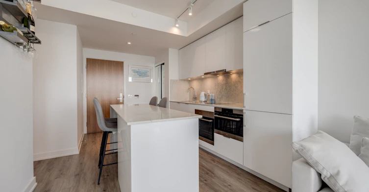 2203-15 Queens Quay E, Toronto, ON, M5E 0C5 - 13