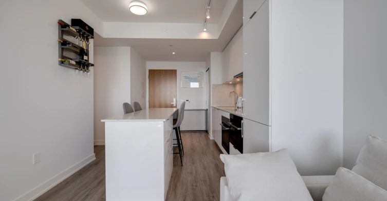 2203-15 Queens Quay E, Toronto, ON, M5E 0C5 - 12