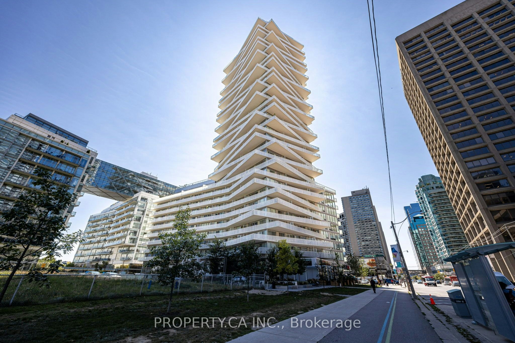 2203-15 Queens Quay E, Toronto, ON, M5E 0C5 - 33