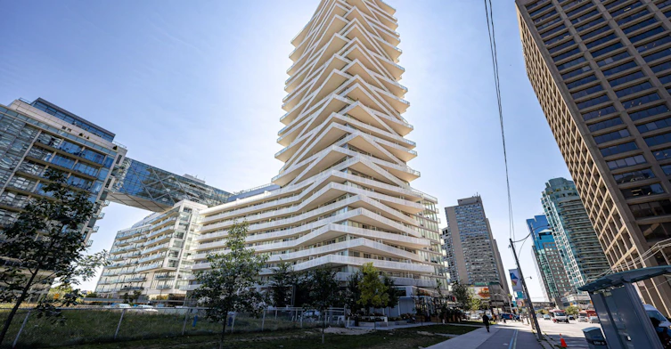 2203-15 Queens Quay E, Toronto, ON, M5E 0C5 - 33