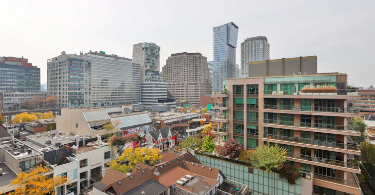 802-80 Yorkville Avenue, Toronto, ON, M5R 2C2 - 38