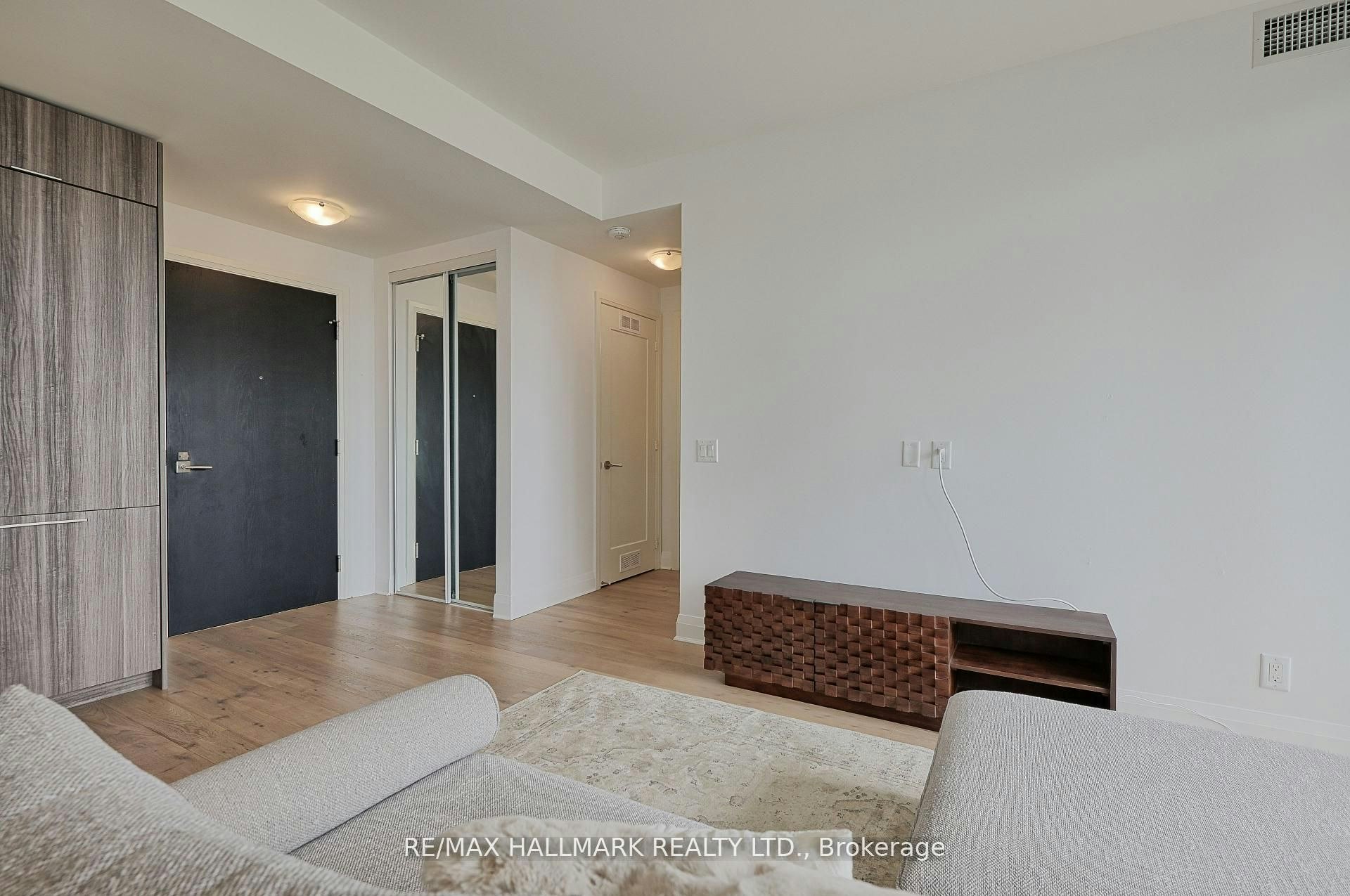 601-151 Avenue Road, Toronto, ON, M5R 2H7 - 8