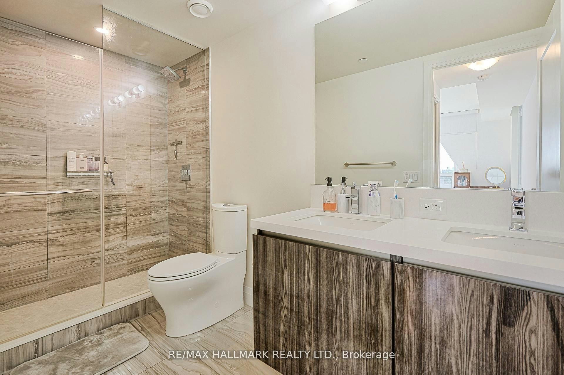 601-151 Avenue Road, Toronto, ON, M5R 2H7 - 24