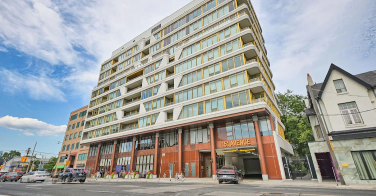 601-151 Avenue Road, Toronto, ON, M5R 2H7