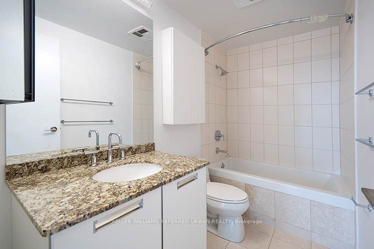 3902-33 Charles Street E, Toronto, ON, M4Y 0A2 - 16