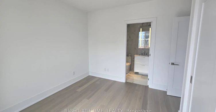 827-155 Merchants' Wharf N/A, Toronto, ON, M5A 0P2 - 21