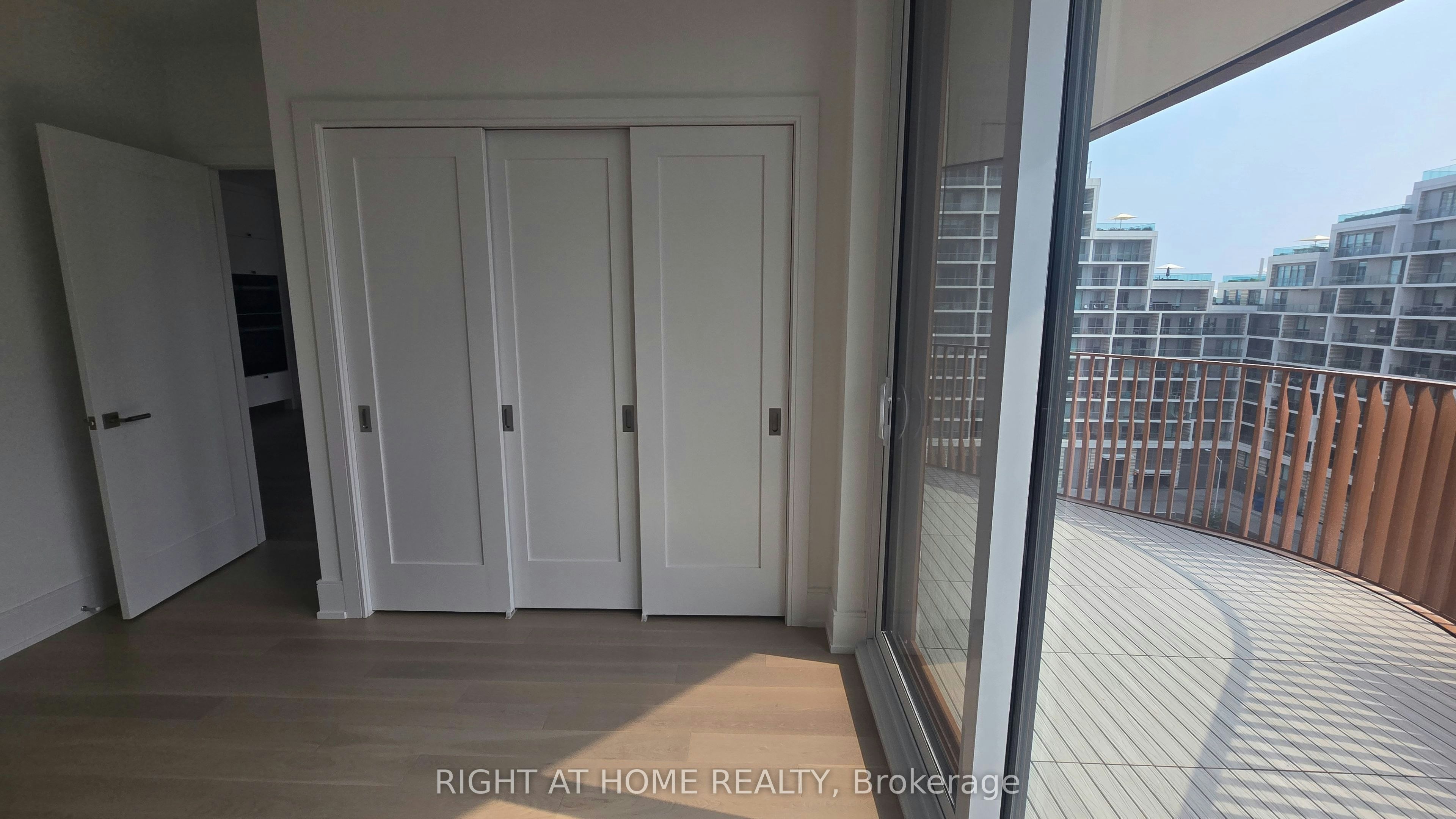 827-155 Merchants' Wharf N/A, Toronto, ON, M5A 0P2 - 19