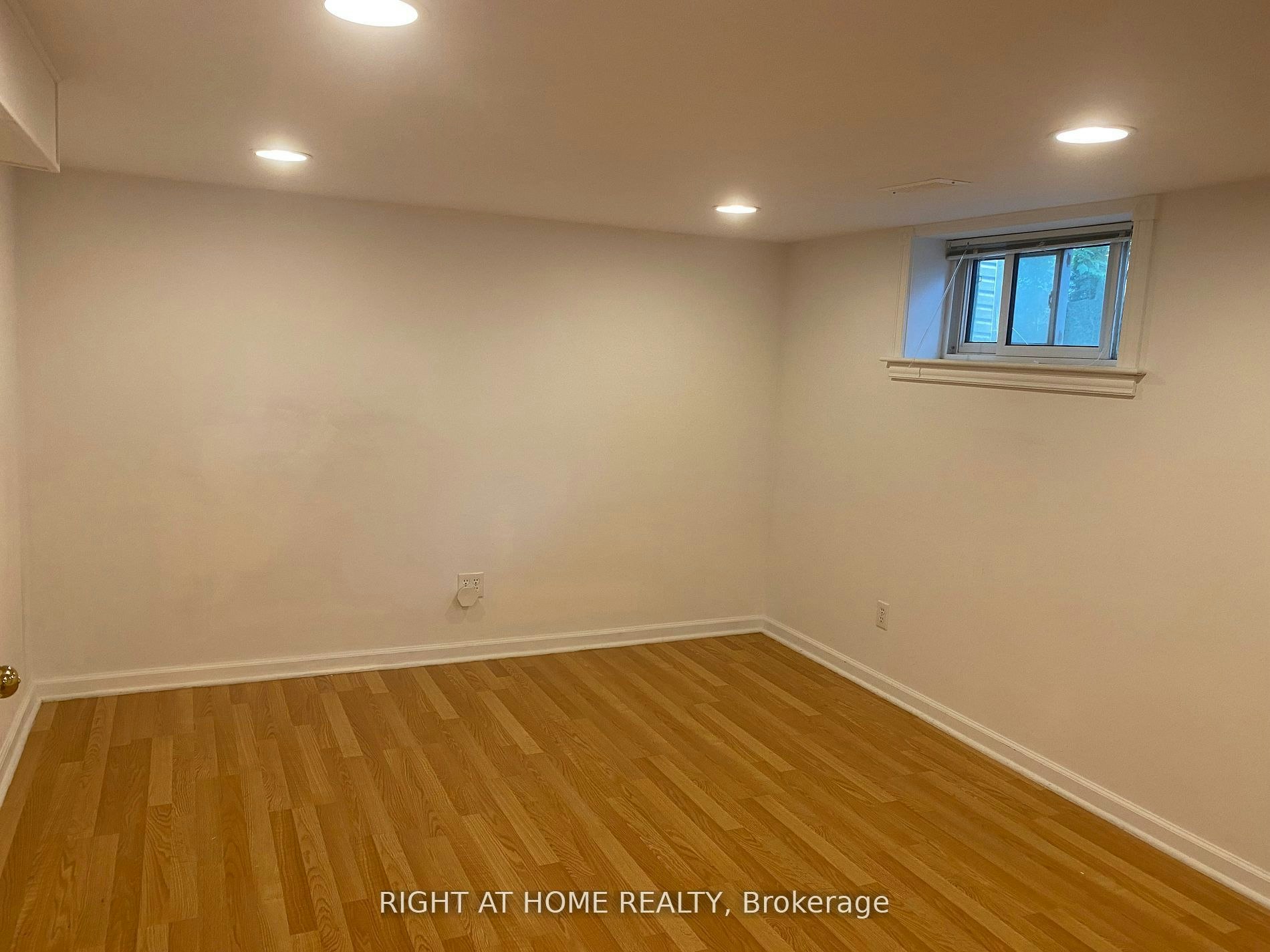 BASEMENT-36 Newton Drive, Toronto, ON, M2M 2M7 - 6