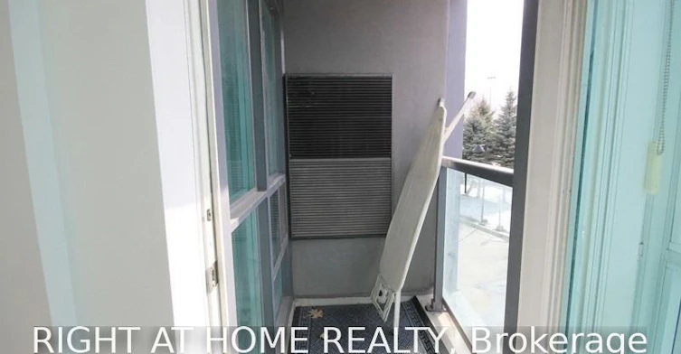 207-30 Harrison Garden Boulevard, Toronto, ON, M2N 7A9 - 14
