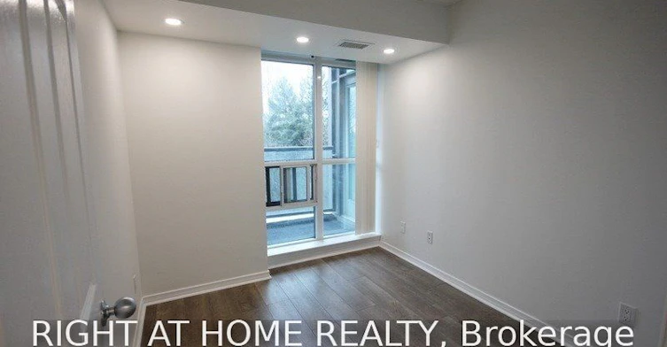 207-30 Harrison Garden Boulevard, Toronto, ON, M2N 7A9 - 11