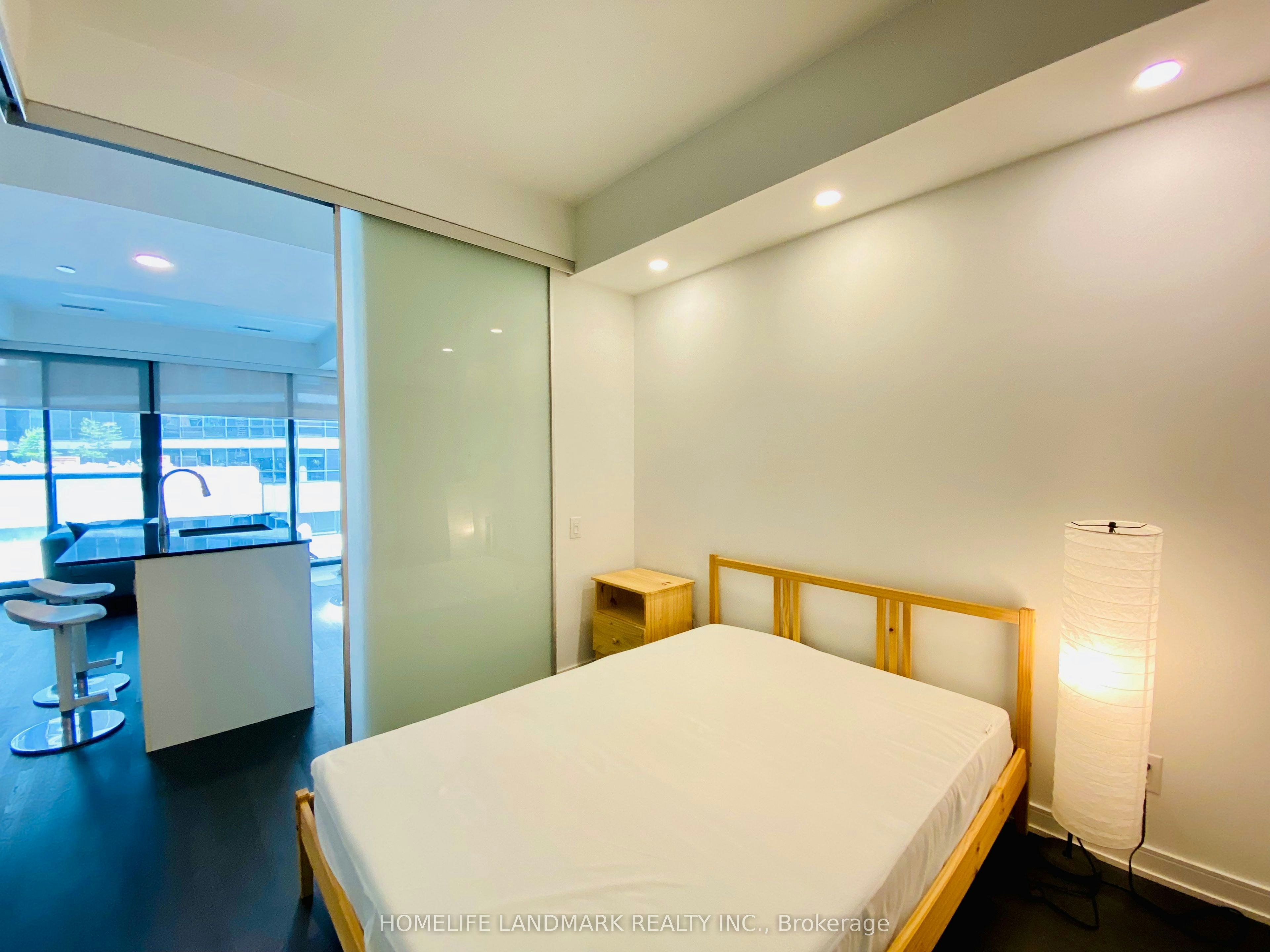 304-57 St Joseph Street, Toronto, ON, M5S 0C5 - 7