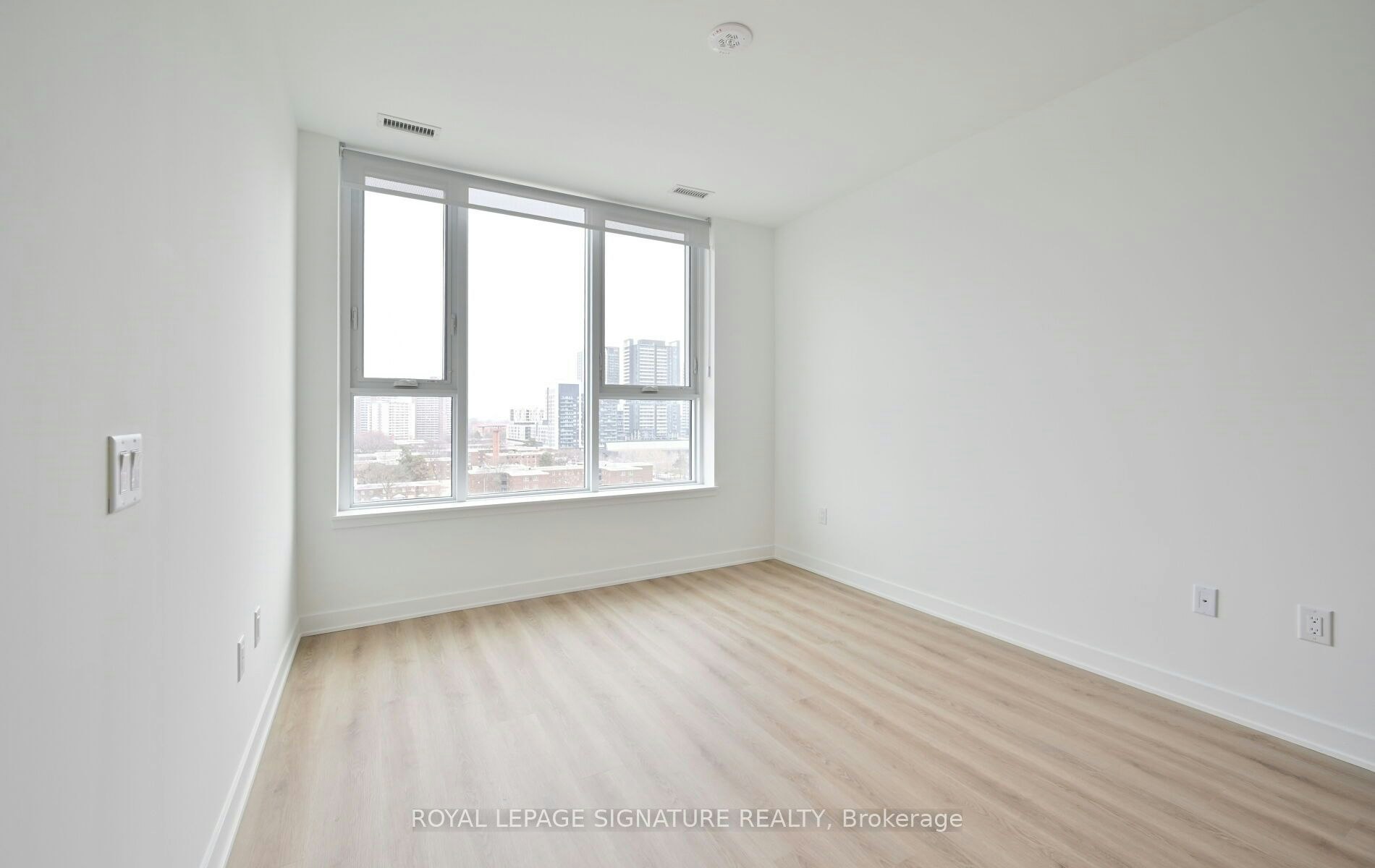 825-30 Dreamers Way, Toronto, ON, M5A 0Y7 - 34