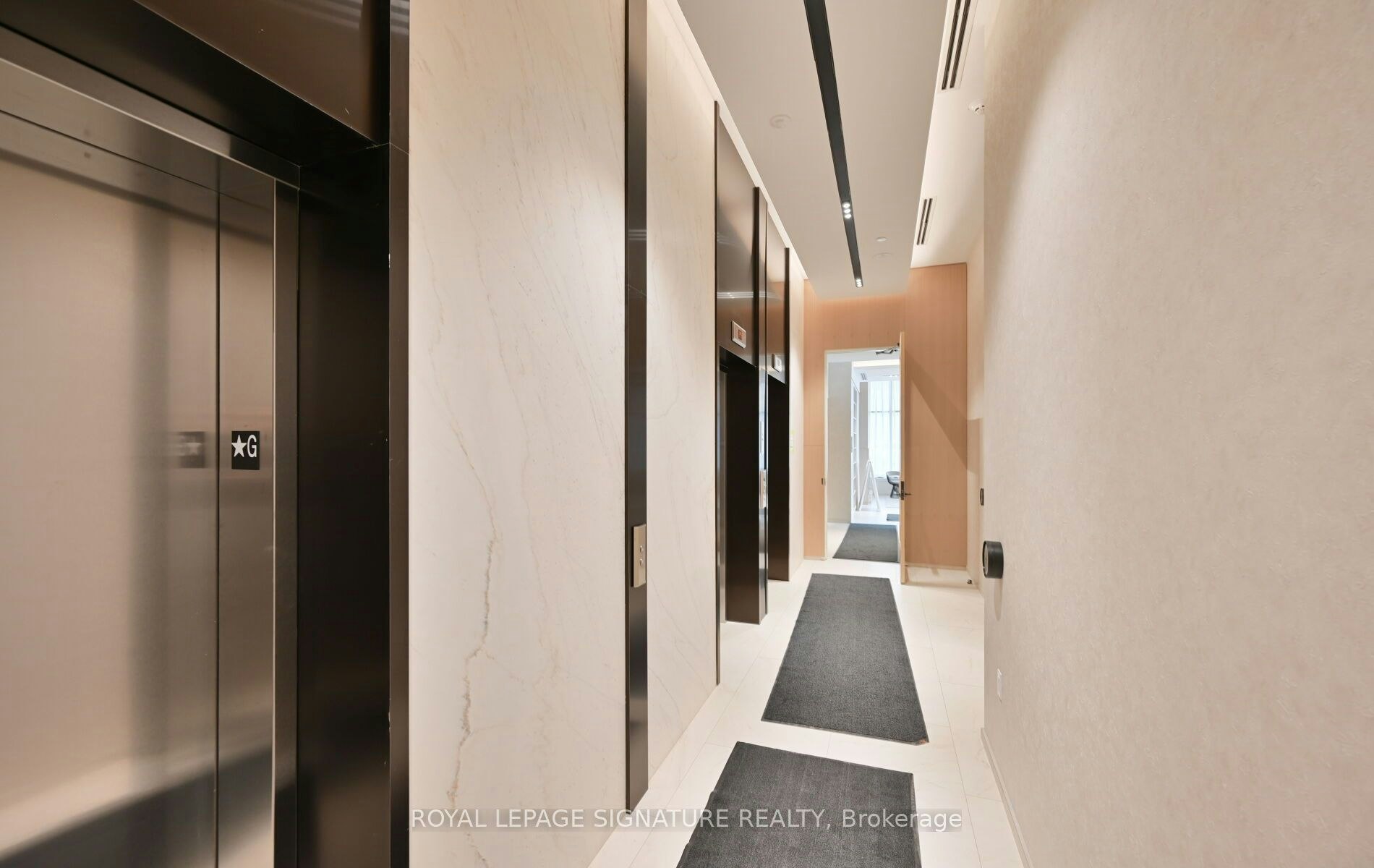 825-30 Dreamers Way, Toronto, ON, M5A 0Y7 - 10