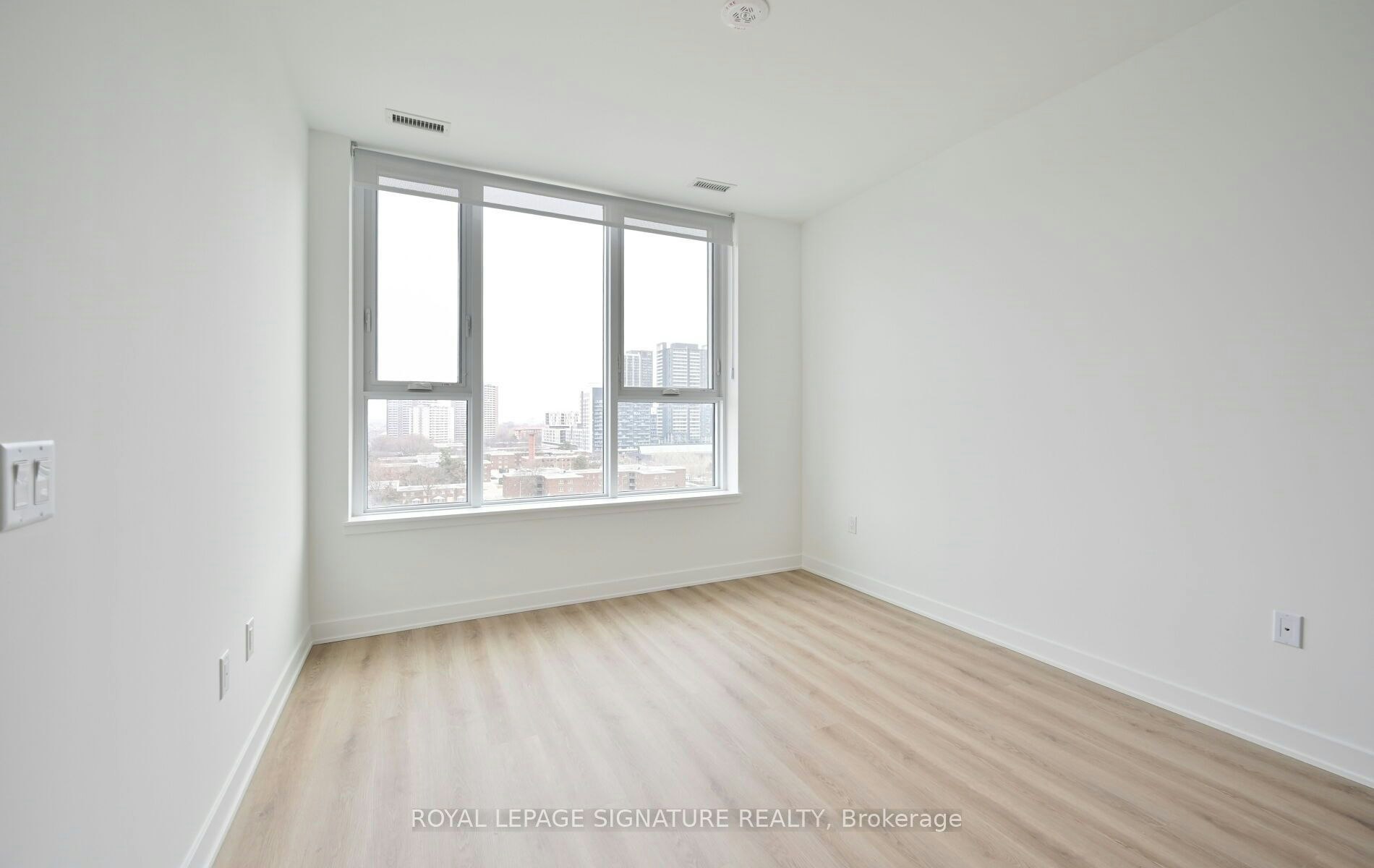 825-30 Dreamers Way, Toronto, ON, M5A 0Y7 - 29