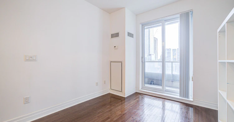 2103-35 Balmuto Street, Toronto, ON, M4Y 0A3 - 18