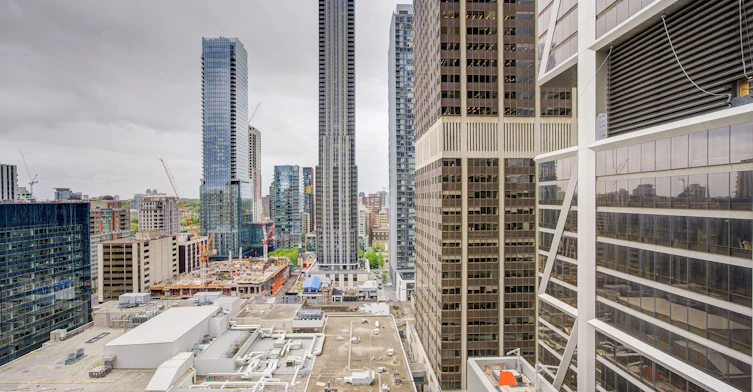 2103-35 Balmuto Street, Toronto, ON, M4Y 0A3 - 32