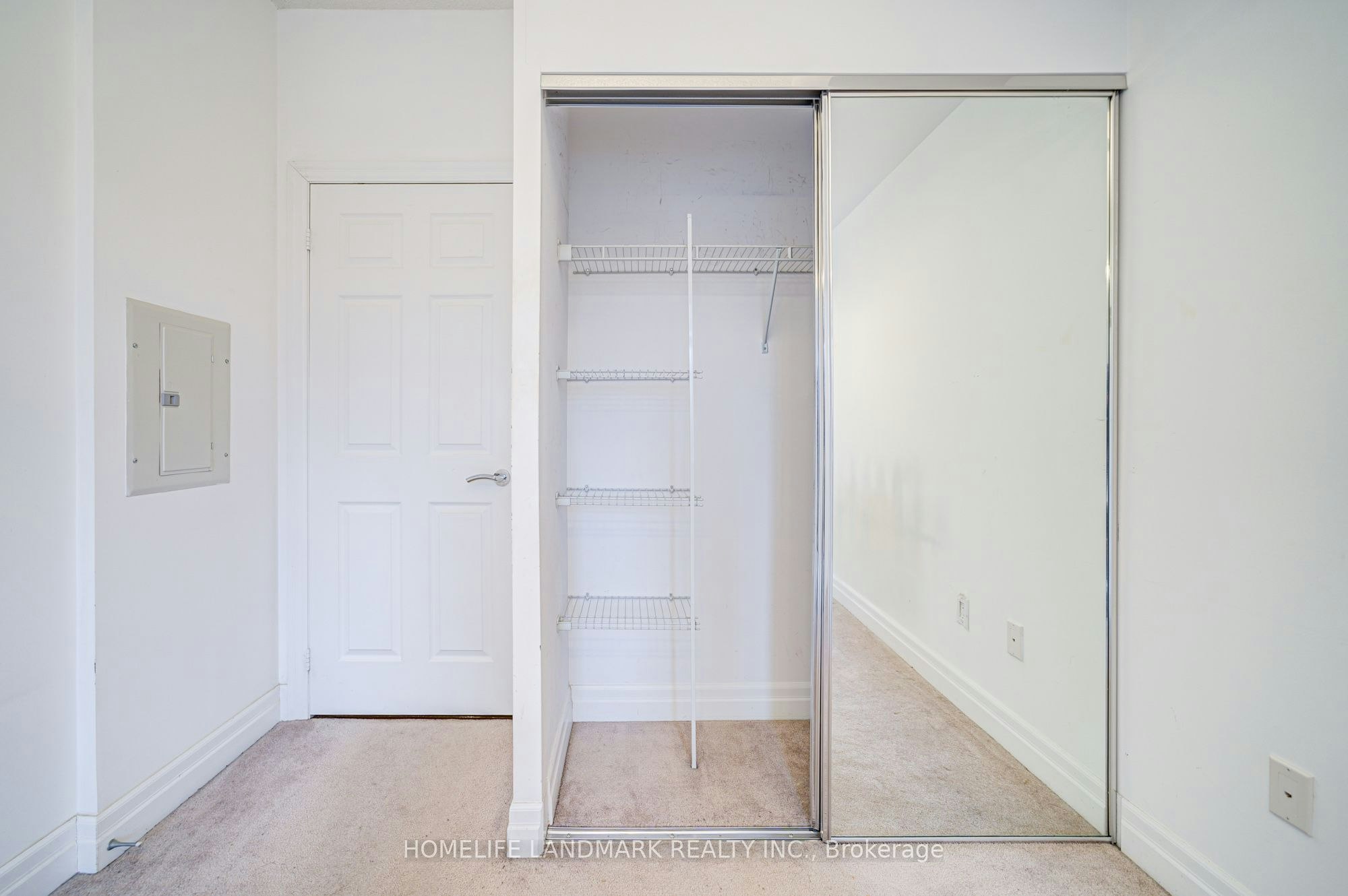 2103-35 Balmuto Street, Toronto, ON, M4Y 0A3 - 28