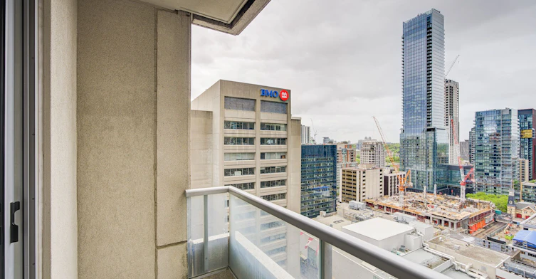 2103-35 Balmuto Street, Toronto, ON, M4Y 0A3 - 30