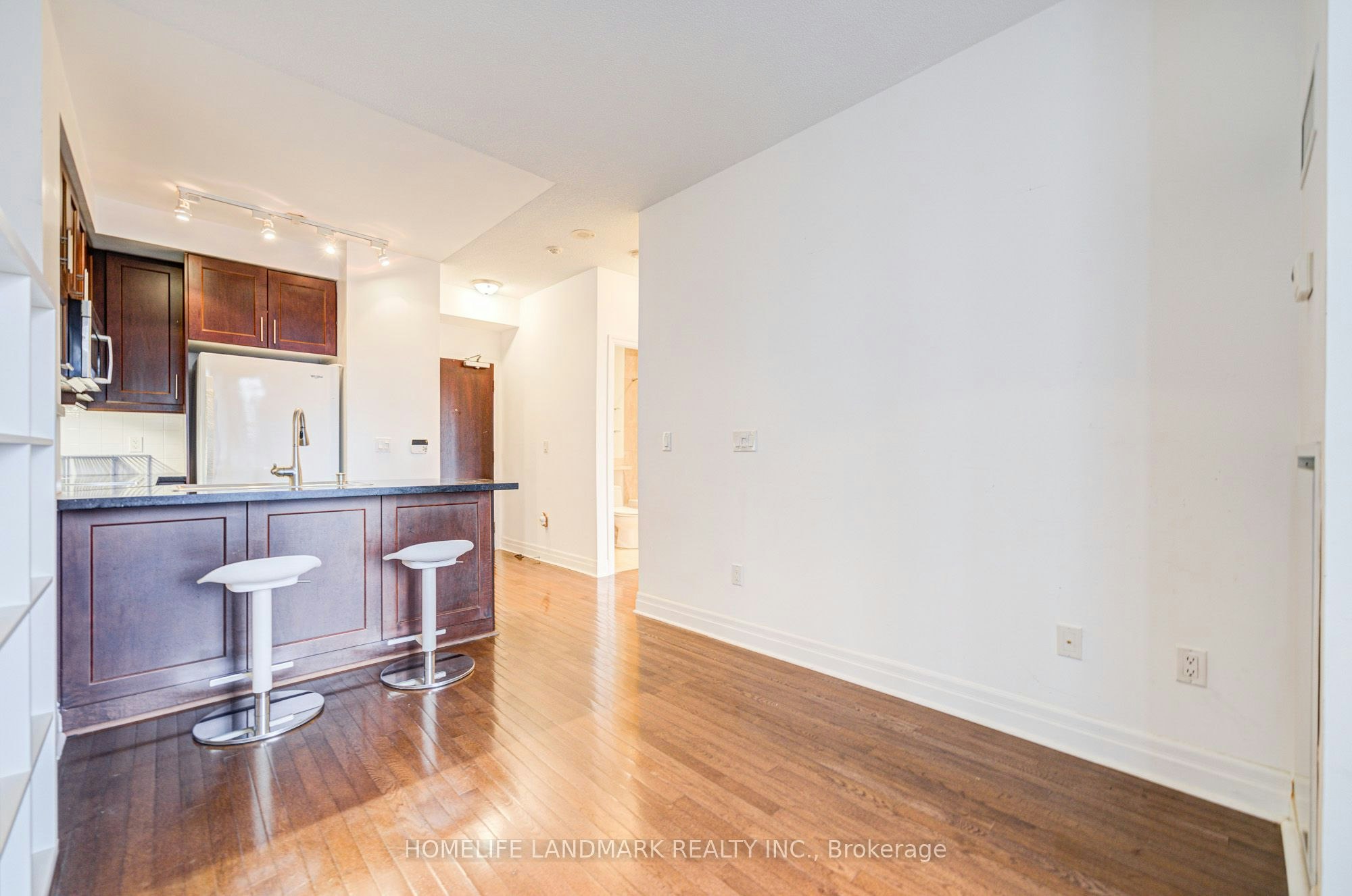 2103-35 Balmuto Street, Toronto, ON, M4Y 0A3 - 19