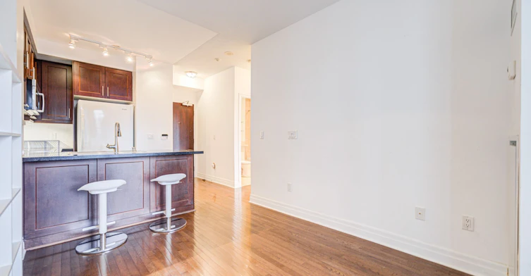 2103-35 Balmuto Street, Toronto, ON, M4Y 0A3 - 19