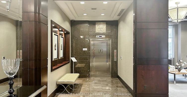 2103-35 Balmuto Street, Toronto, ON, M4Y 0A3 - 44