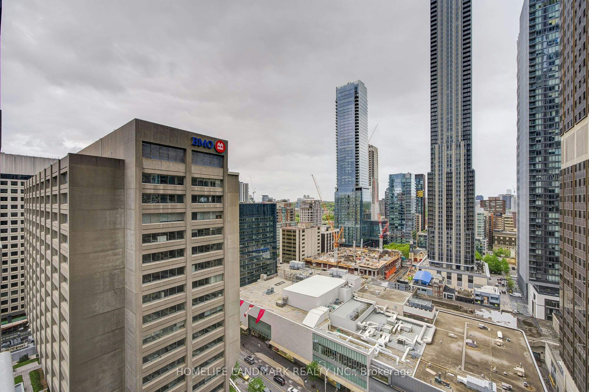 2103-35 Balmuto Street, Toronto, ON, M4Y 0A3 - 33