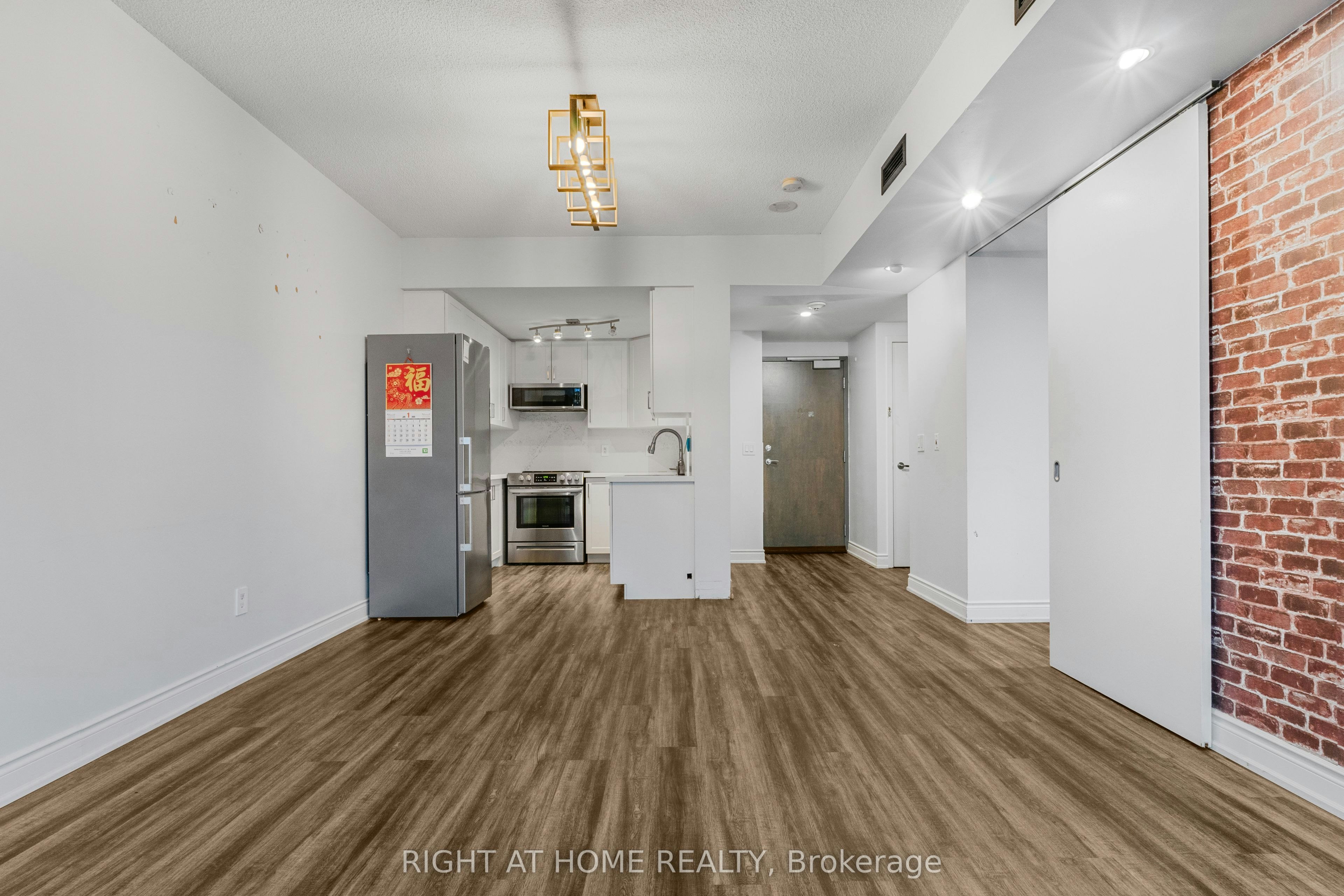 1102-281 Mutual Street, Toronto, ON, M4Y 3C4 - 3