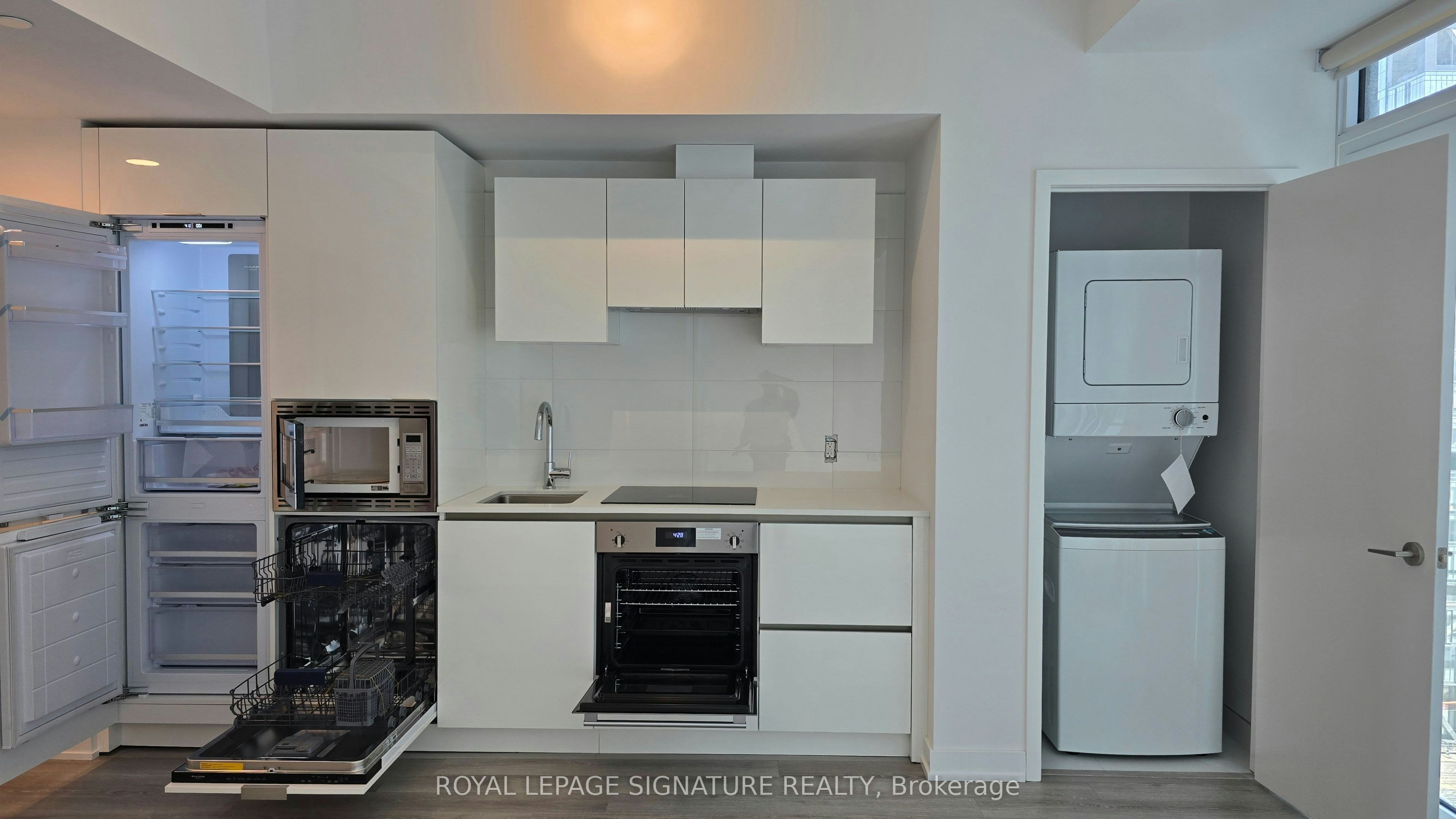 1316-121 St. Patrick Street, Toronto, ON, M5T 3C1 - 7