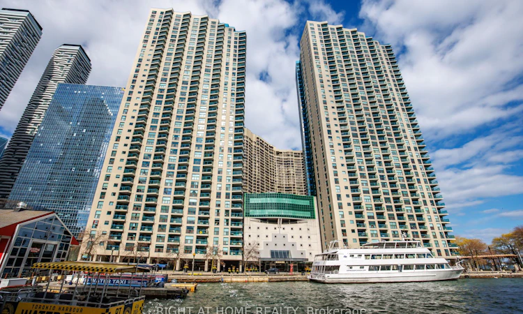 2306-77 Harbour Square