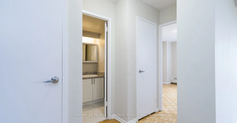 705-6161 Bathurst Street, Toronto, ON, M2R 1Z5 - 7