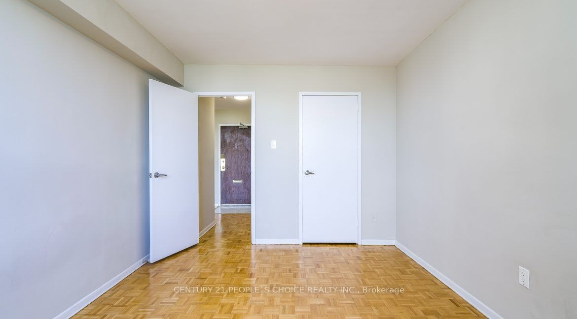 705-6161 Bathurst Street, Toronto, ON, M2R 1Z5 - 9